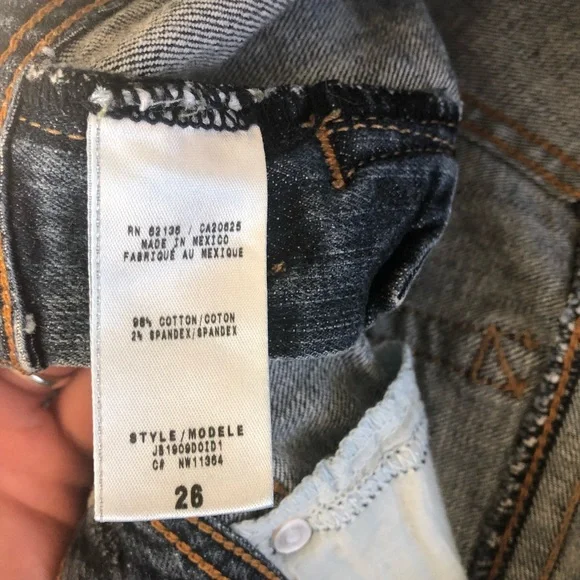 Guess Jeans’ Shorts Size: 26 - Picture 5 of 6